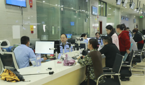 金沙县政务服务中心(办事大厅)